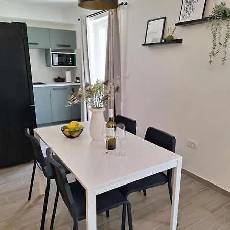 Mimi Apartamento *